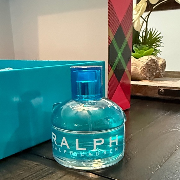 Ralph Lauren Women's Bath & Body Set - Blue, Pink, Orange - Picture 2 of 3